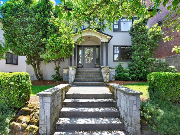 2066 NW Overton St, Portland, OR 97209