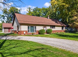 28248 N Lake DRIVE, Waterford, WI 53185