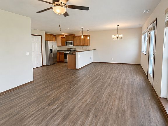 5th image of 776 Desert Vista Dr