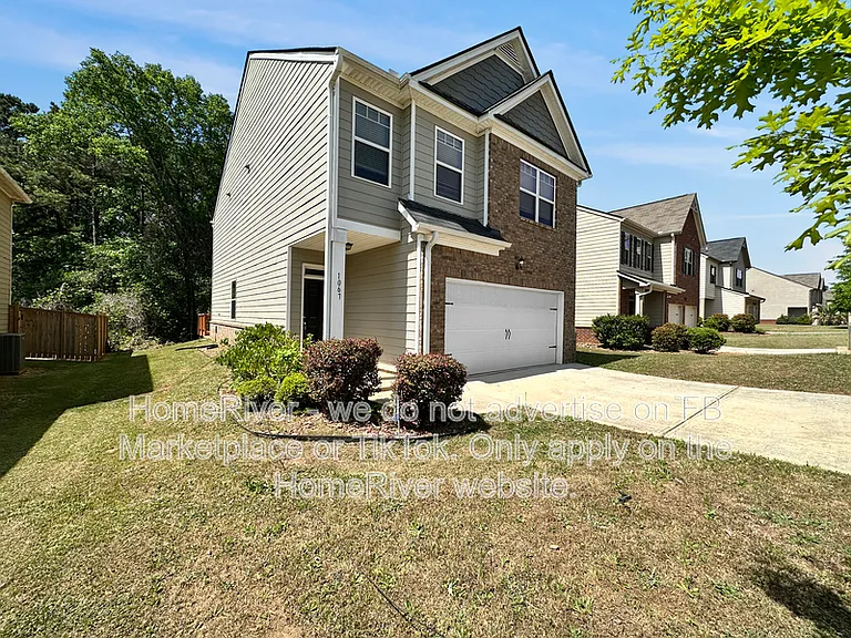 1067 Lear Dr — Photo 22