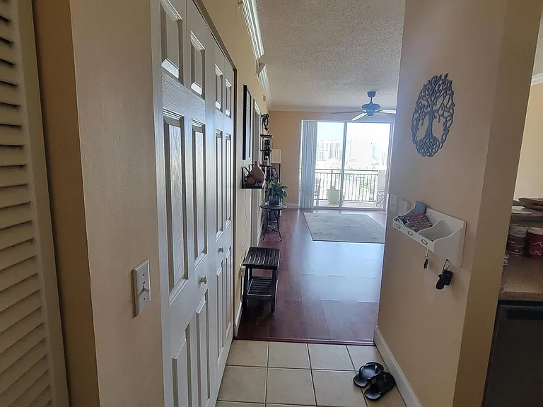 616 Clearwater Park Rd #1207 — Photo 18