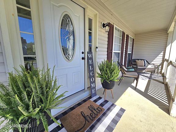 5th image of 56 Timberline Road