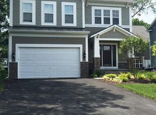 8009 Yorktown Dr, Alexandria, VA 22308