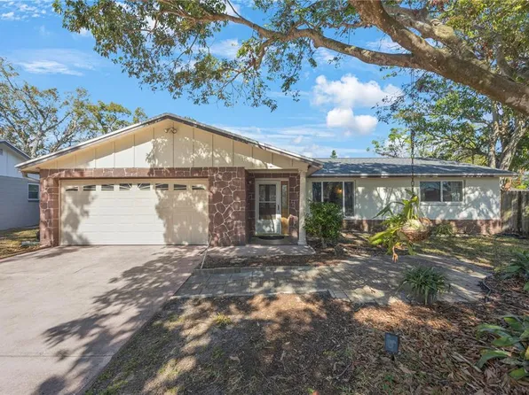 10201 127th Pl, Largo, FL 33773