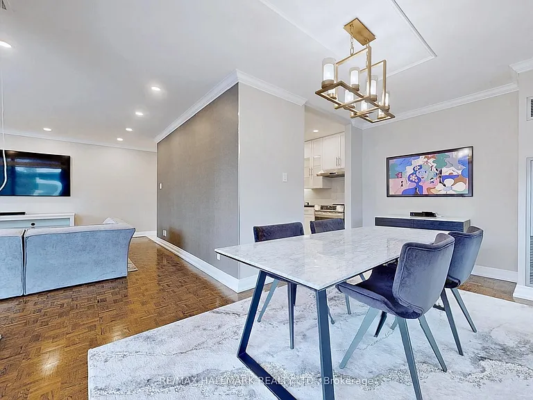 619 Avenue Rd #201 — Photo 18