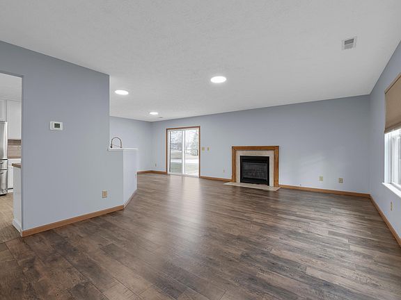 2nd image of 5830 Brinkwater Blvd