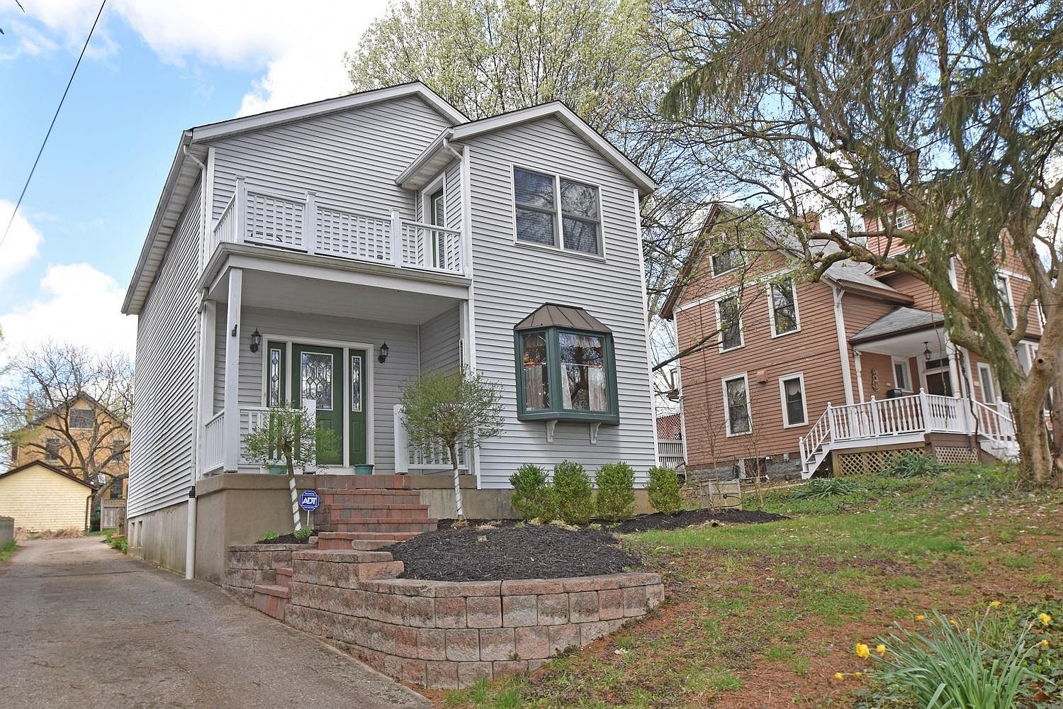 3018 Montclair Ave, Cincinnati, OH 45211 Zillow