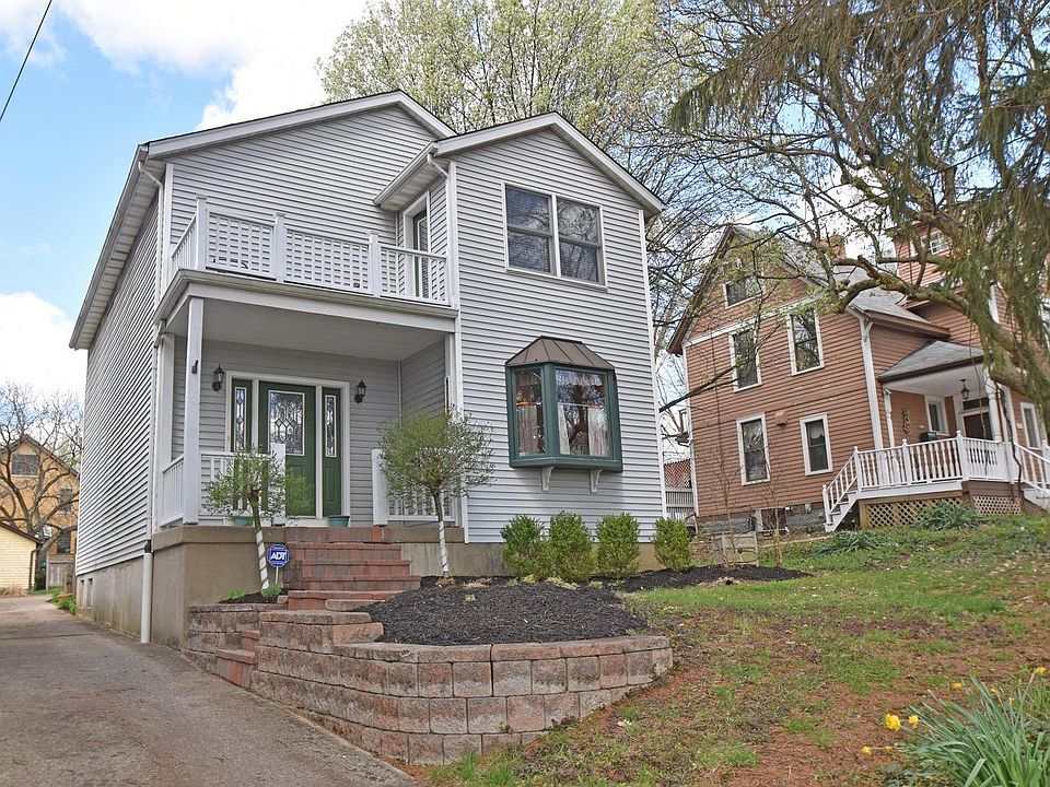 1st image of 3018 Montclair Ave