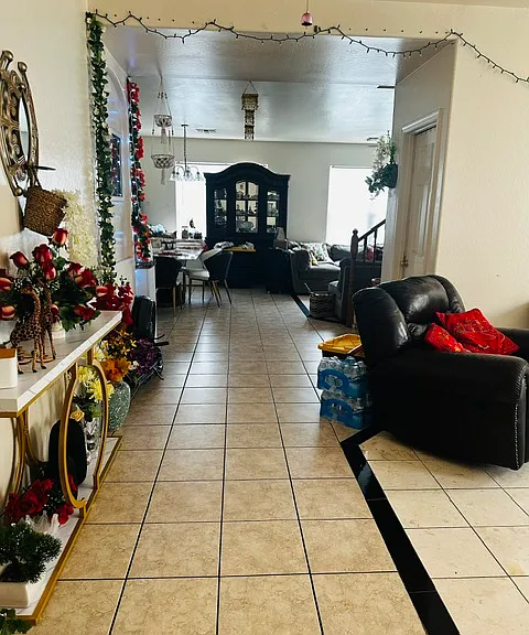 4432 W T Ryan Ln — Photo 6