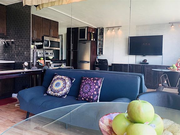 3rd image of 2211 Ala Wai Blvd APT 2504