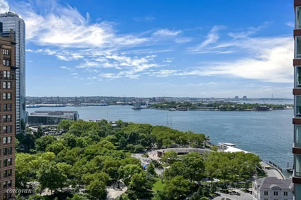 Sold by Corcoran | media 14