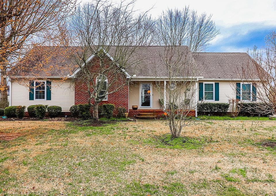 1st image of 202 Daly Dr