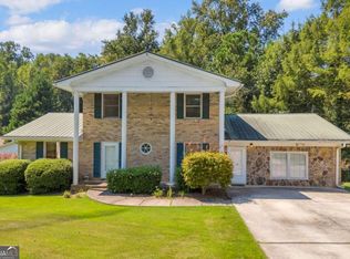 1286 Virginia Ln, Hull, GA 30646