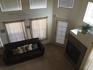 4th image of 1907 Avenida Serena NW