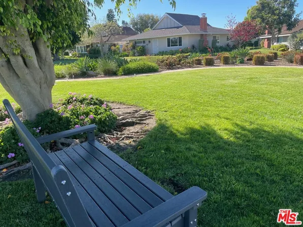 16962 Agate Cir, Huntington Beach, CA 92649