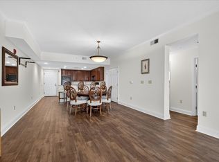 215 W College Ave APT 808, Tallahassee, FL 32301