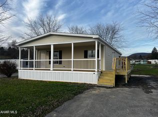 107 Cambridge Dr, Duncansville, PA