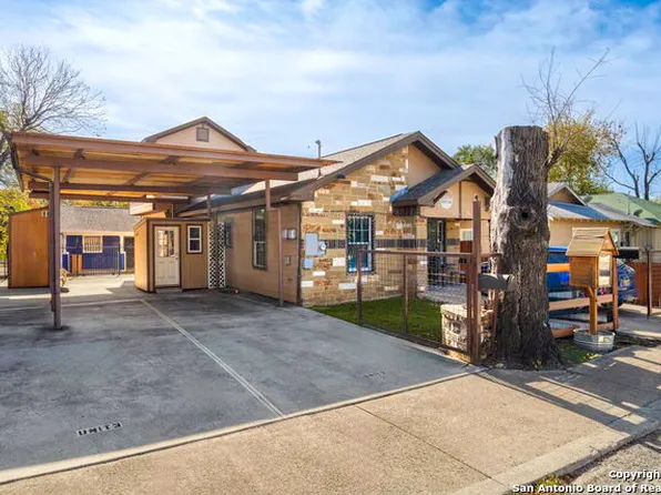 236 E Dullnig Ct, San Antonio, TX