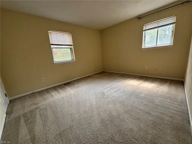 441 Woodlake Rd — Photo 20