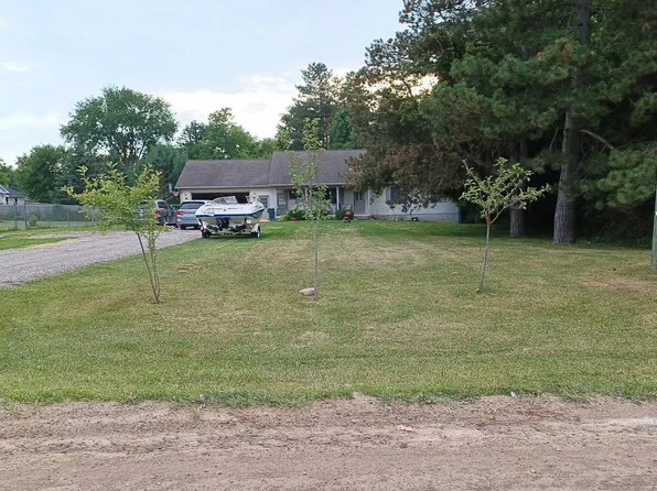 7031 N Oak Rd, Davison, MI 48423