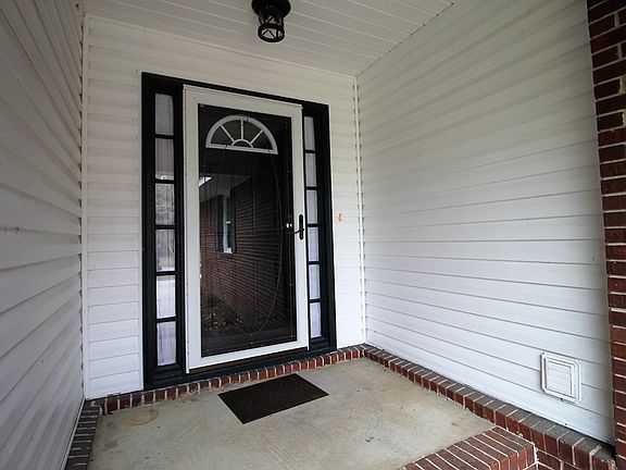 3rd image of 1302 Kimberly Dr