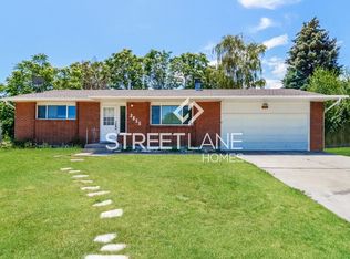 3855 W Seagull Dr, West Valley City, UT 84120