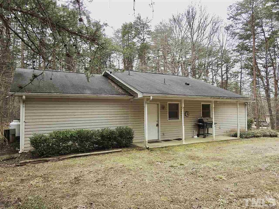 1st image of 15 Moss Creek Dr