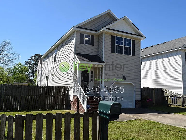 4205 Dunning Rd — Photo 2