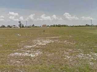 427 NW 32nd Pl, Cape Coral, FL 33993