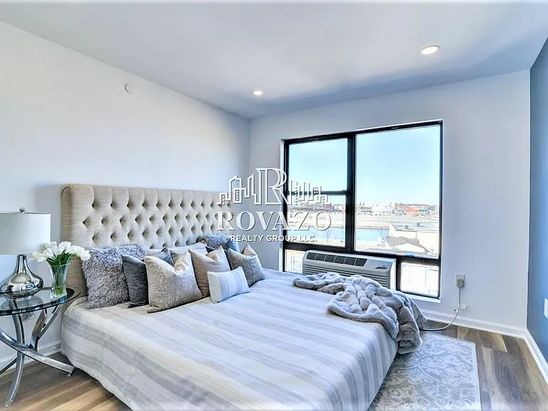 503 Market St #F5 — Photo 3