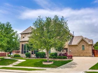 124 Crestbrook Dr, Rockwall, TX