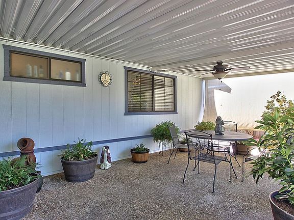 5th image of 8173 Villa Oak Dr