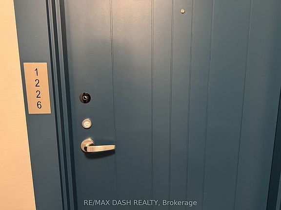 2nd image of 2545 Simcoe St N #1226