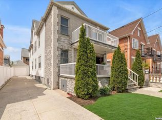 4236 161st St, Flushing, NY 11358