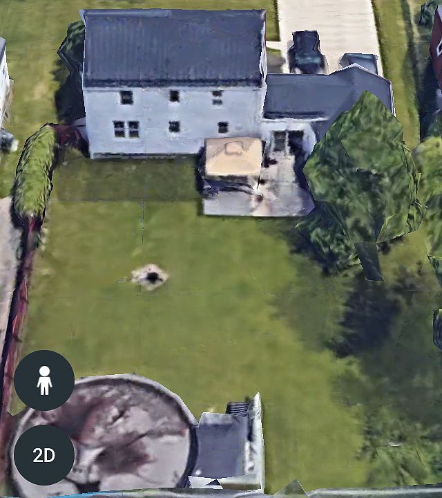Back yard 27’ pool & deck 