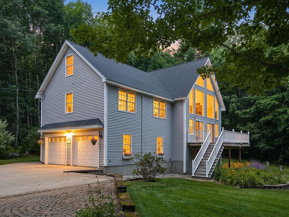 1st image of 43 Hoyt Drive