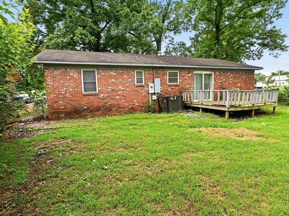 1119 Ray Rd, Jacksonville, AR 72076