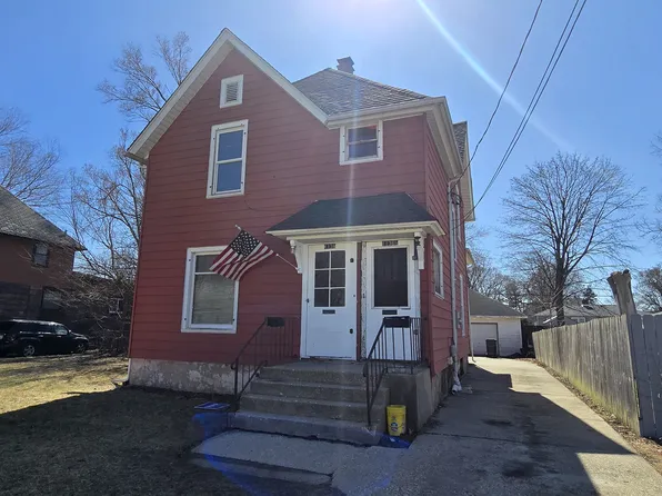 1136 W Grand Ave, Beloit, WI 53511