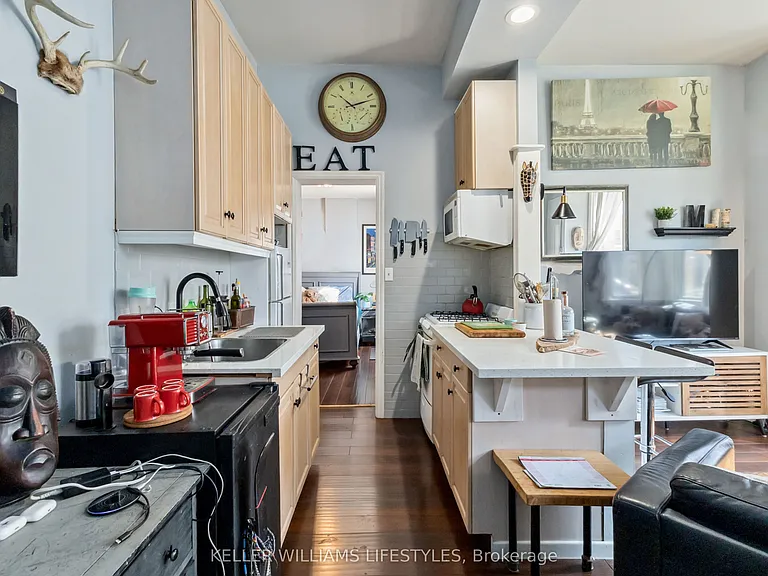 86 Byron Ave E #2 — Photo 16