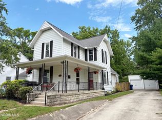 708 Wallace Ave, Bowling Green, OH 43402