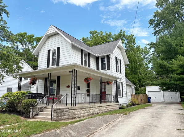 708 Wallace Ave, Bowling Green, OH 43402