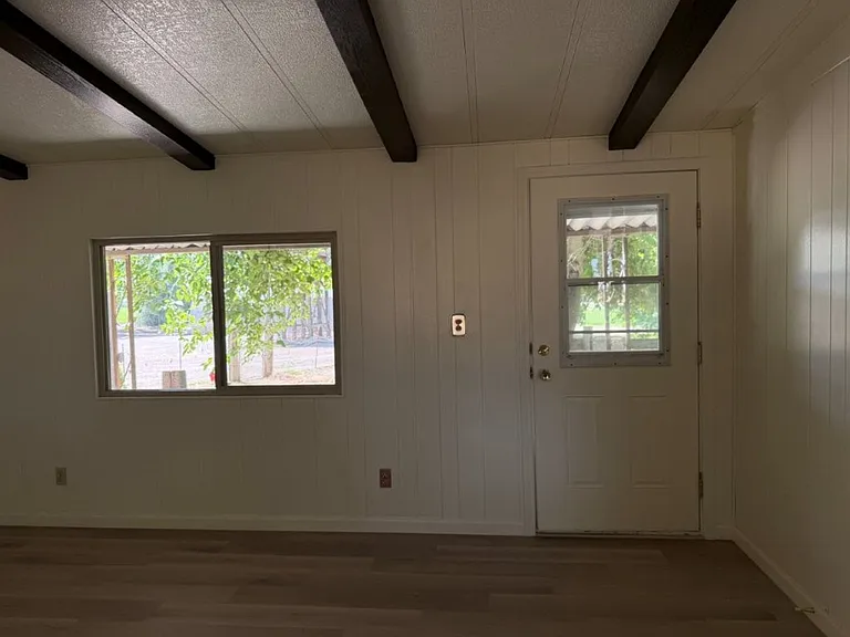 11990 County Road 96 — Photo 11