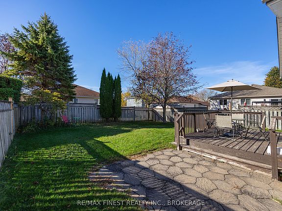 4th image of 929 Lombardy St