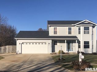 1971 Colt Dr, Washington, IL 61571