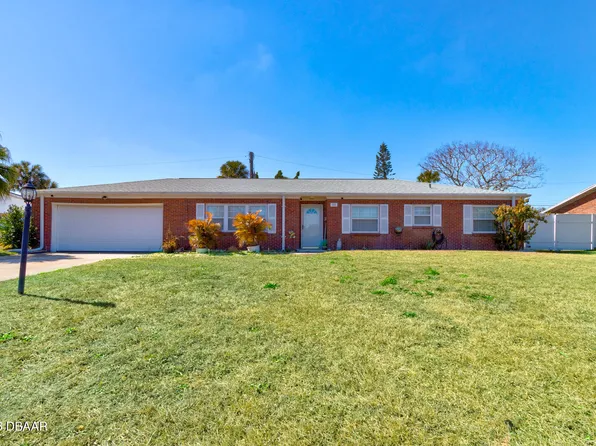 888 W Coquina Dr, Daytona Beach, FL 32117
