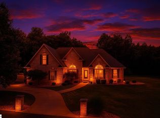 412 Isaqueena Dr, Greer, SC 29651