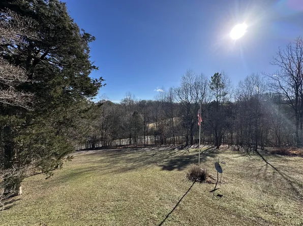 4036 Vernon Creek Rd, Cunningham, TN 37052