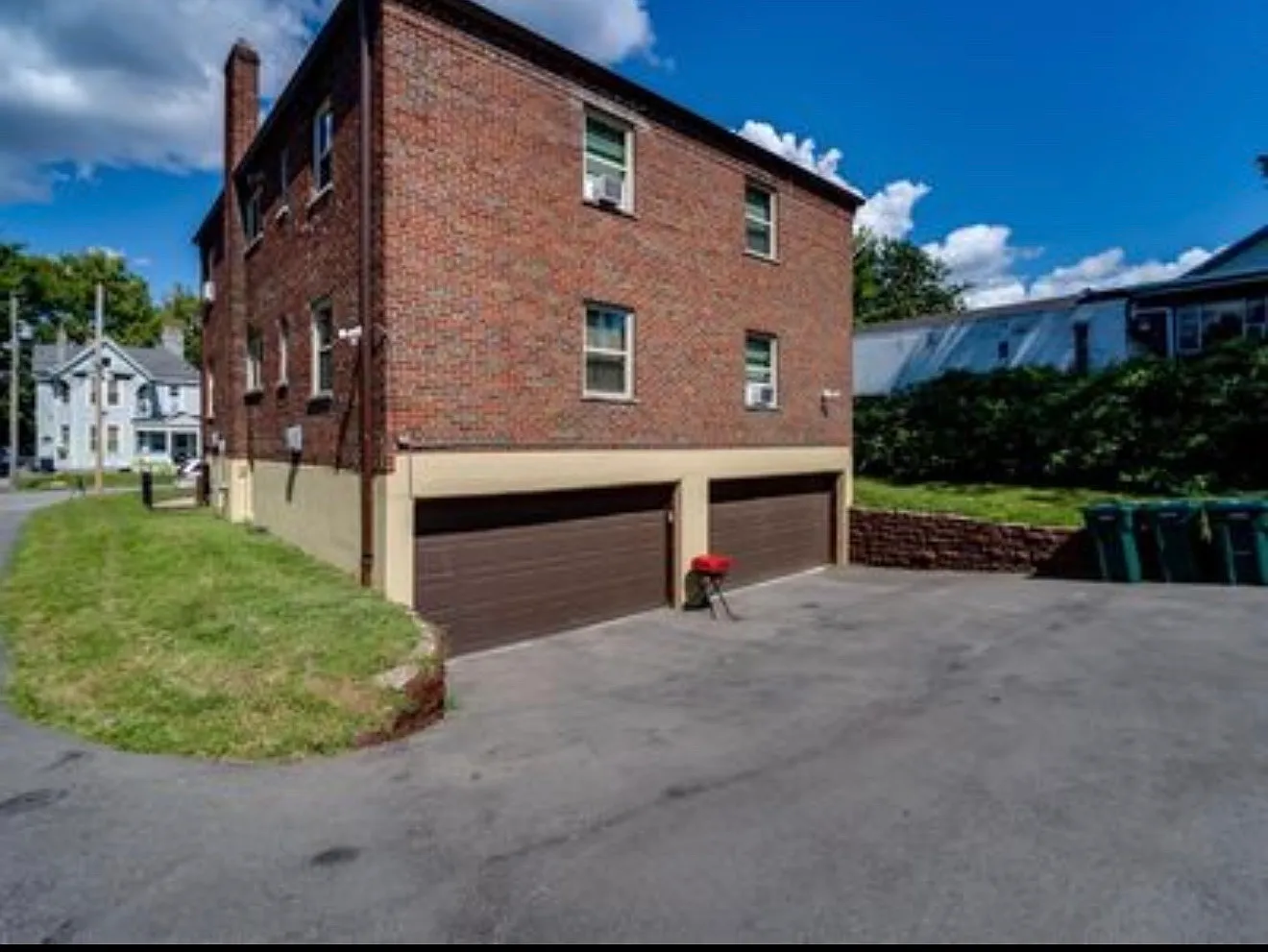 1 bed, 600 sqft, $1,000 — Photo 3