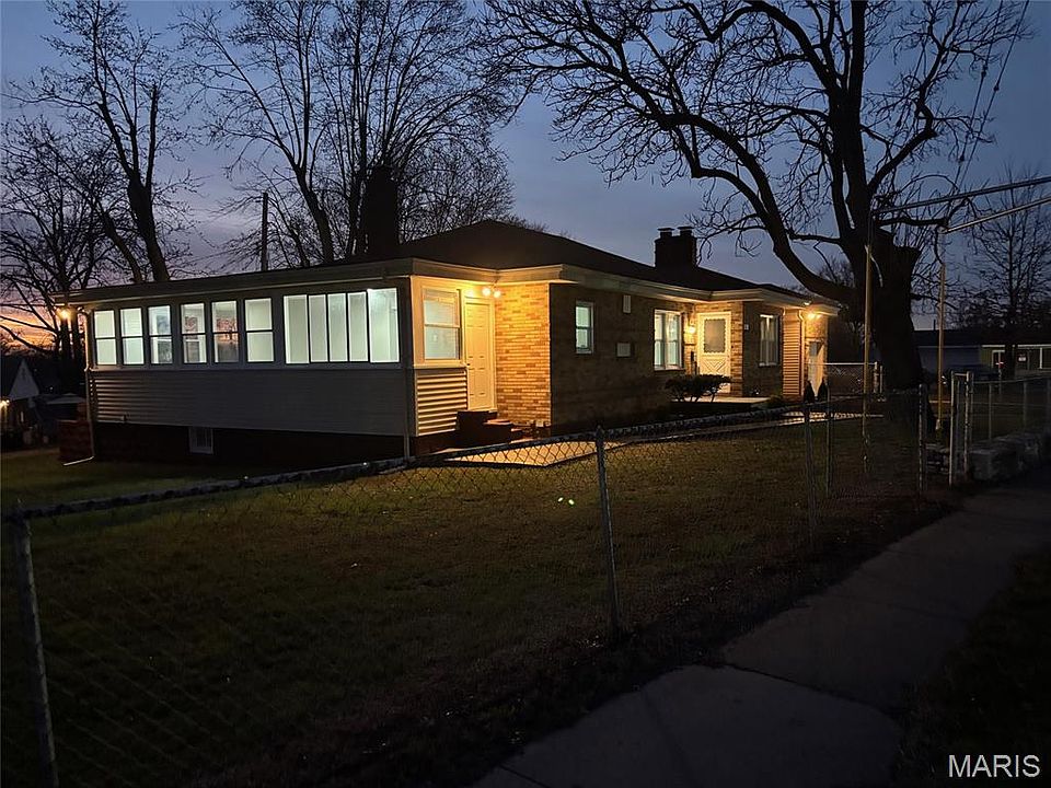 1st image of 2555 Telegraph Rd