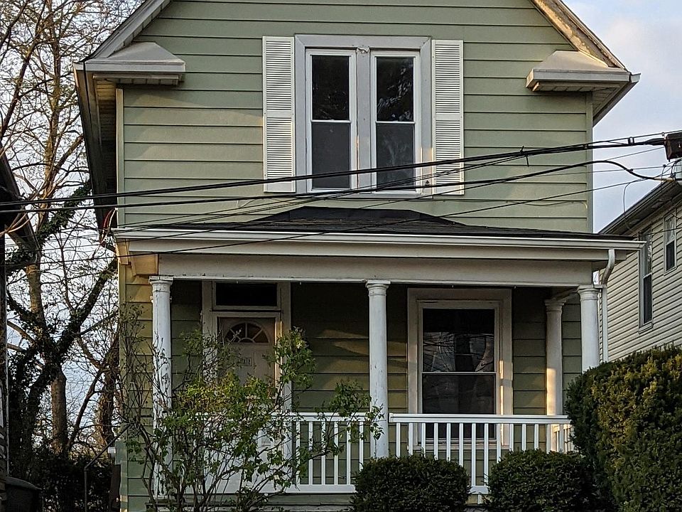 1st image of 32 E Arcadia Ave
